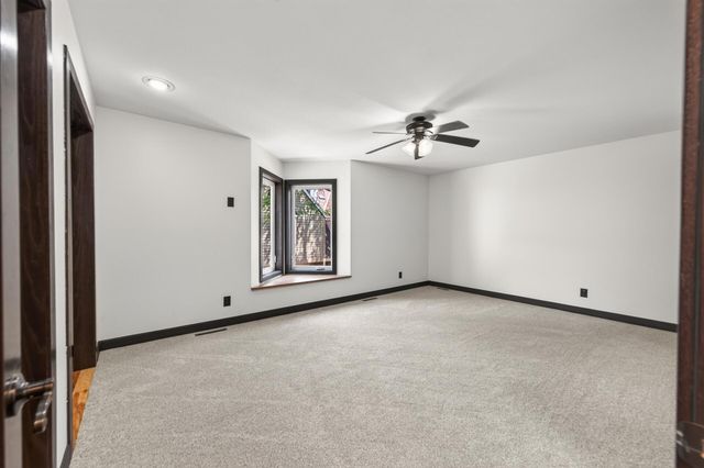 1157 Rose Lane, New Brighton, MN 55112