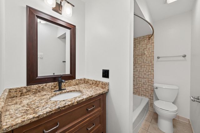 1157 Rose Lane, New Brighton, MN 55112