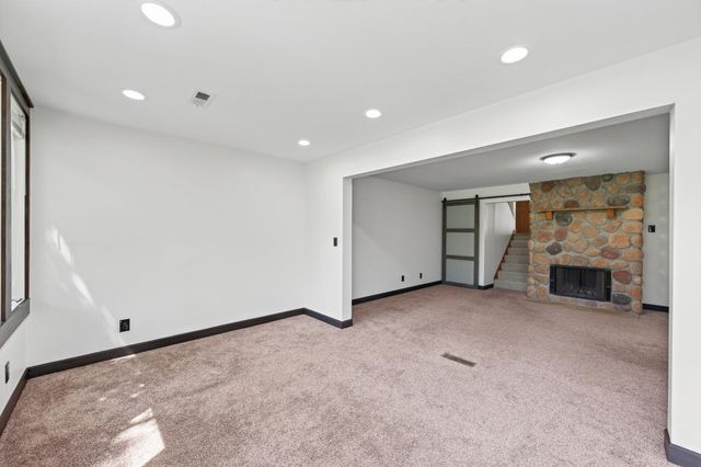 1157 Rose Lane, New Brighton, MN 55112