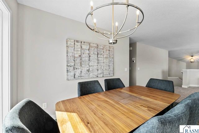 2025 Aster Lane, Mankato, MN 56001