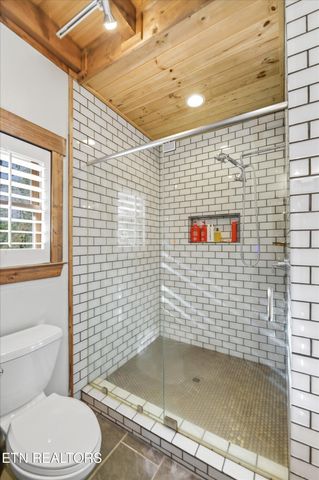 333 COUNTY ROAD 184, Athens, TN 37303