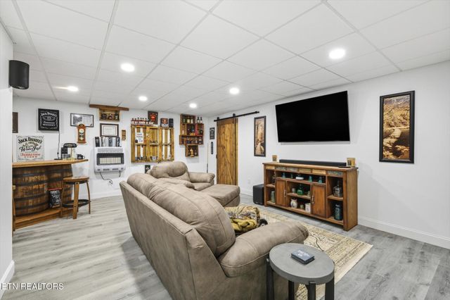 333 COUNTY ROAD 184, Athens, TN 37303