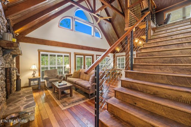 333 COUNTY ROAD 184, Athens, TN 37303