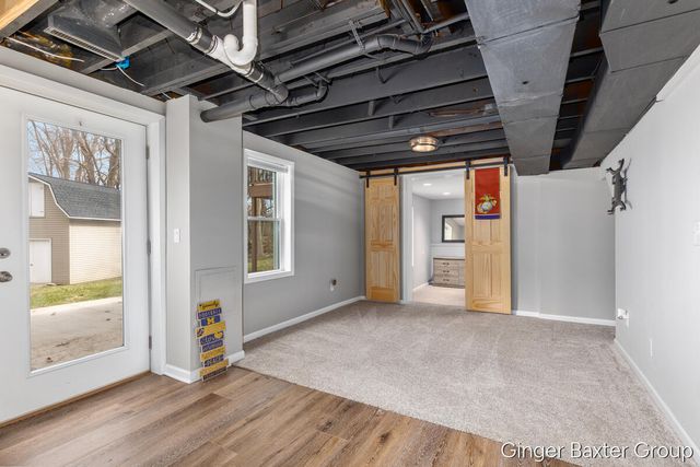 4372 Hunsberger Avenue, Grand Rapids, MI 49525