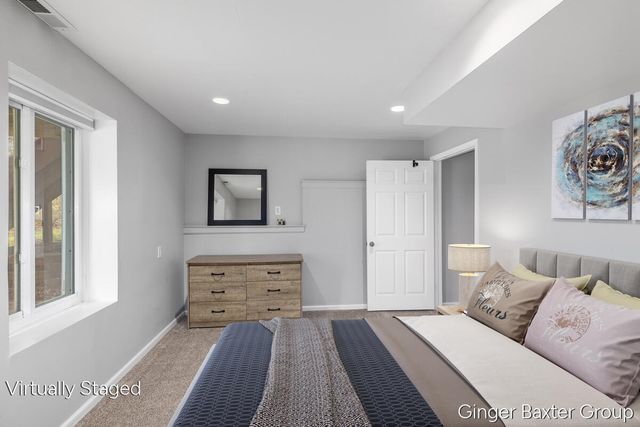 4372 Hunsberger Avenue, Grand Rapids, MI 49525