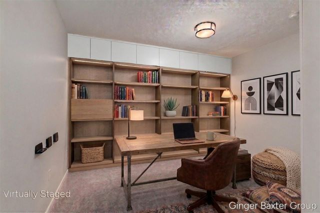 4372 Hunsberger Avenue, Grand Rapids, MI 49525