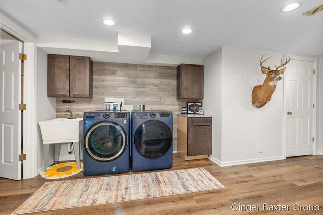 4372 Hunsberger Avenue, Grand Rapids, MI 49525