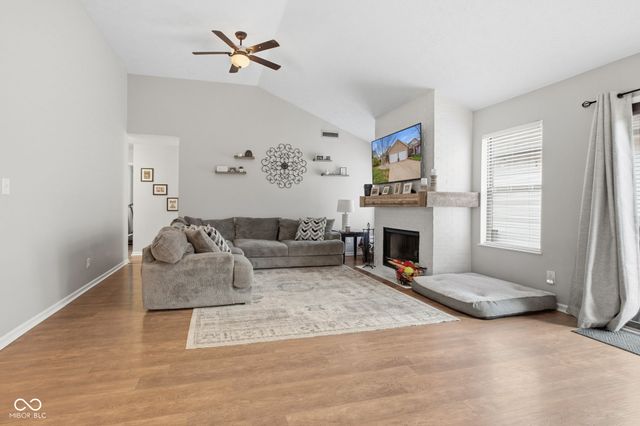 6662 Aintree Court, Indianapolis, IN 46250