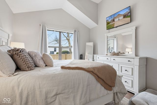 6662 Aintree Court, Indianapolis, IN 46250