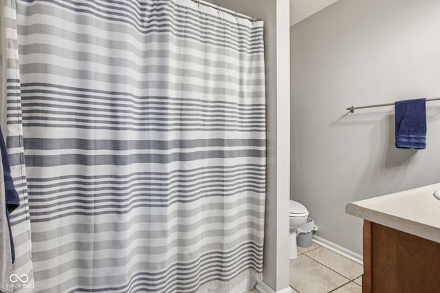 6662 Aintree Court, Indianapolis, IN 46250