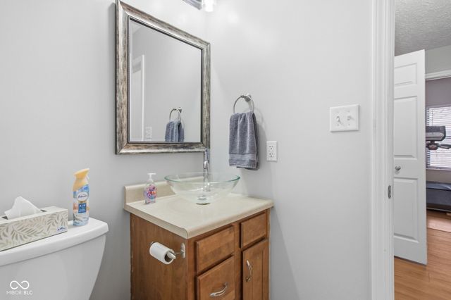 6662 Aintree Court, Indianapolis, IN 46250