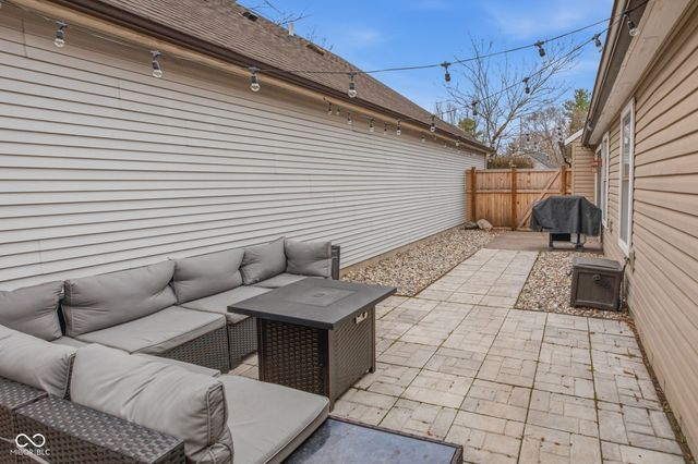 6662 Aintree Court, Indianapolis, IN 46250