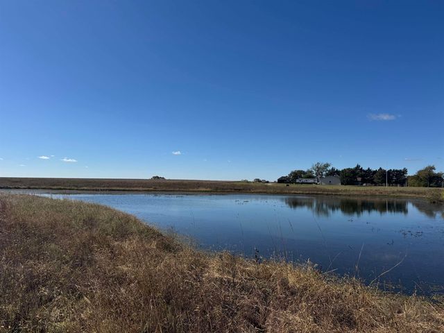 16751 172nd Rd, Winfield, KS 67156