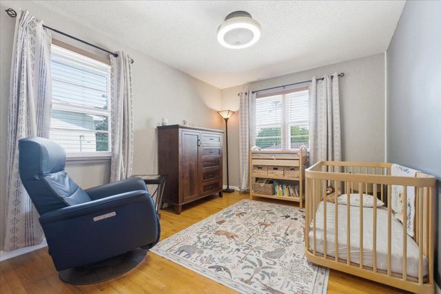 236 ZENITH Drive, Council Bluffs, IA 51503