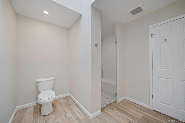 3 Liberty Lane, Miller Place, NY 11764