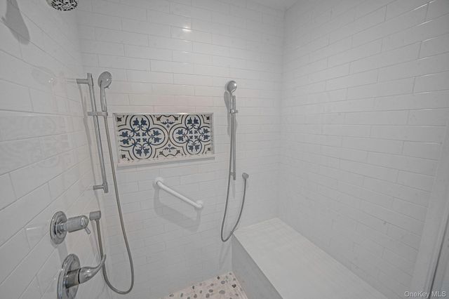 3 Liberty Lane, Miller Place, NY 11764