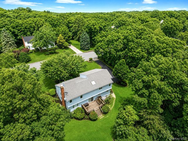3 Liberty Lane, Miller Place, NY 11764