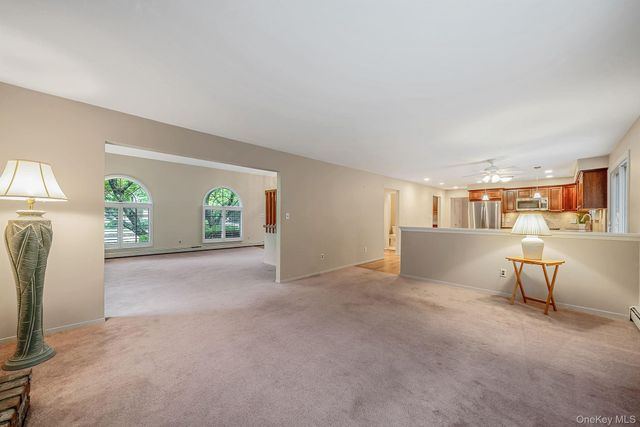 3 Liberty Lane, Miller Place, NY 11764