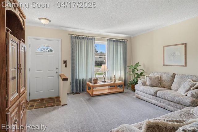 13137 Brierstone Drive, Sterling Heights, MI 48312