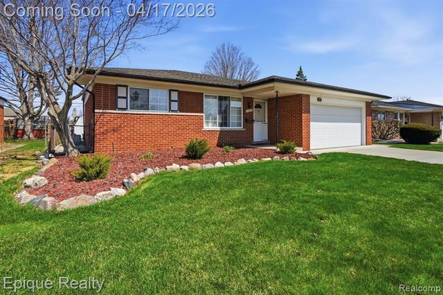 13137 Brierstone Drive, Sterling Heights, MI 48312