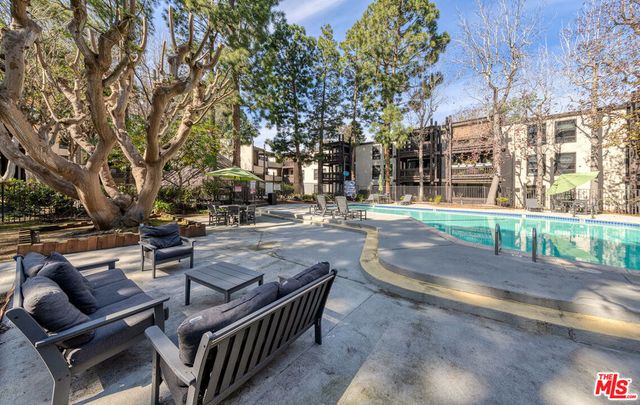 7742 Redlands Street D3043, Los Angeles, CA 90293