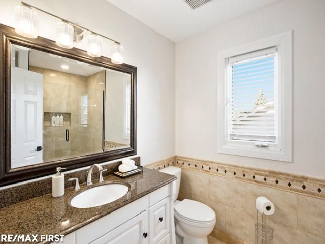 18765 Riverside Glen Road, Macomb, MI 48044