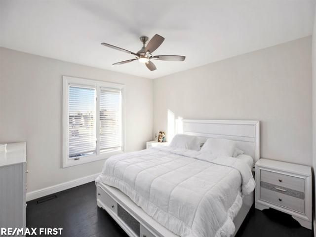 18765 Riverside Glen Road, Macomb, MI 48044