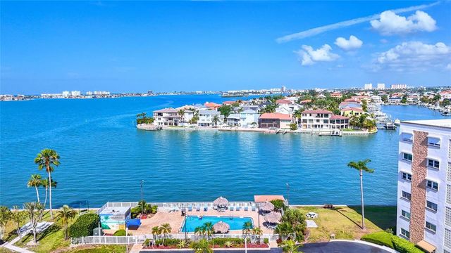 6025 SHORE BOULEVARD S 303, Gulfport, FL 33707