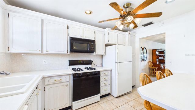 6025 SHORE BOULEVARD S 303, Gulfport, FL 33707