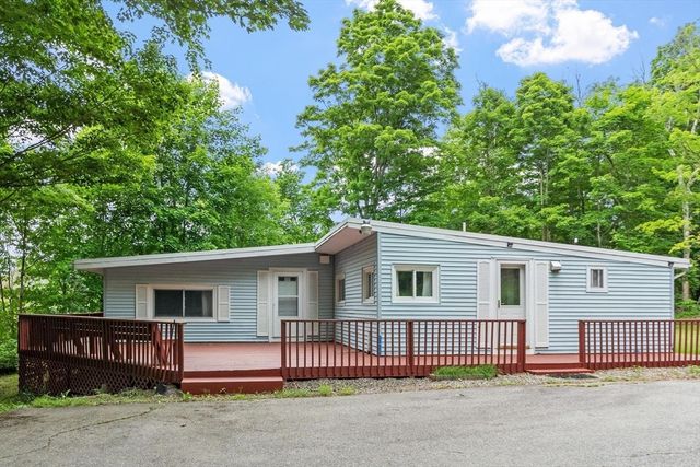 55 Main Street, West Newbury, MA 01985