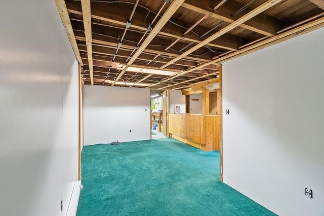 55 Main Street, West Newbury, MA 01985
