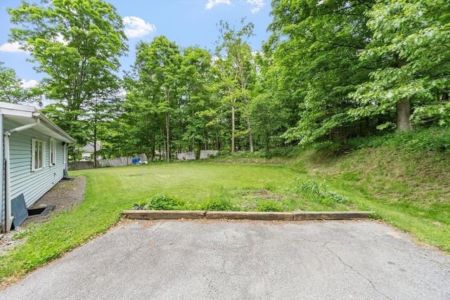 55 Main Street, West Newbury, MA 01985