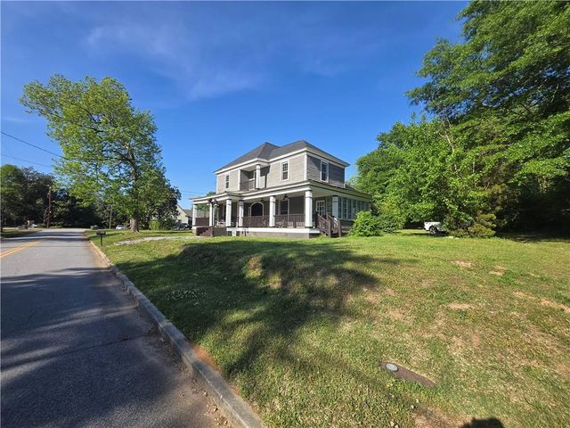 246 Newnan Street, Franklin, GA 30217