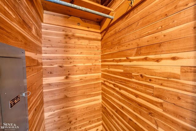 796-798 Harcourt Road, Grosse Pointe Park, MI 48230