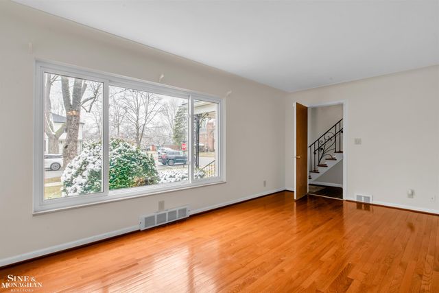 796-798 Harcourt Road, Grosse Pointe Park, MI 48230