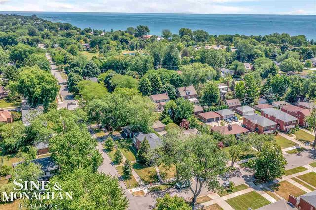 796-798 Harcourt Road, Grosse Pointe Park, MI 48230