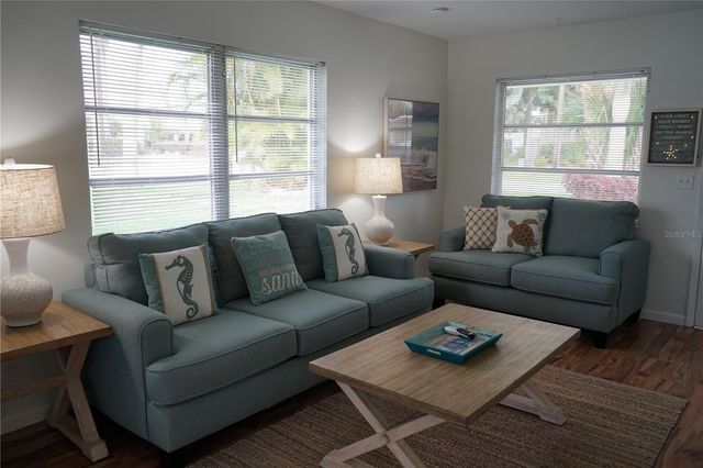 1877 SOUTHPOINTE DRIVE, Sarasota, FL 34231