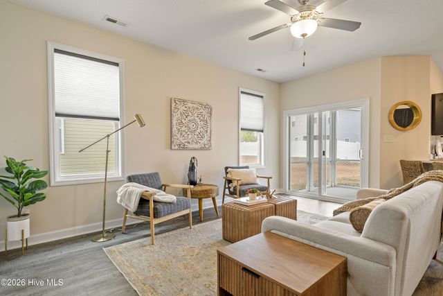 409 Vandemere Court, Holly Ridge, NC 28445