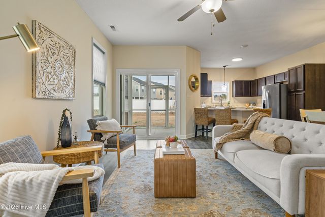 409 Vandemere Court, Holly Ridge, NC 28445