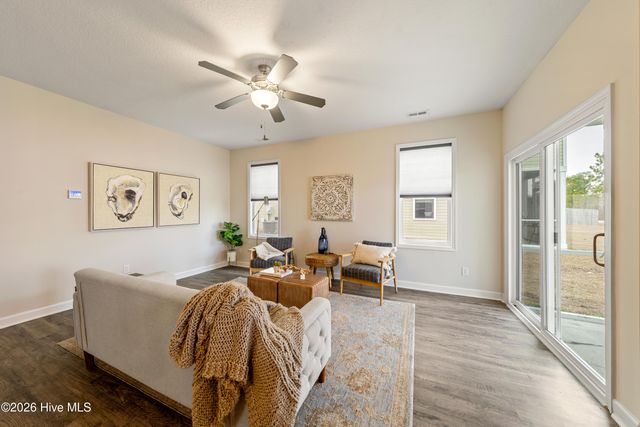 409 Vandemere Court, Holly Ridge, NC 28445