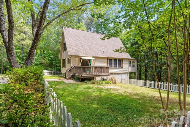 8347 Cedar Circle, Connelly Springs, NC 28612
