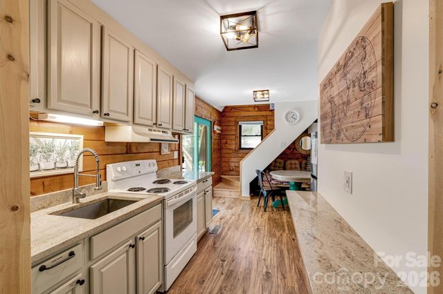 8347 Cedar Circle, Connelly Springs, NC 28612