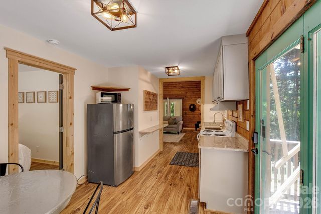 8347 Cedar Circle, Connelly Springs, NC 28612