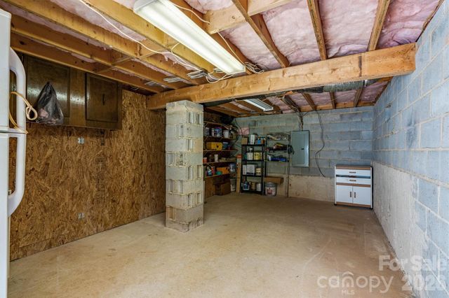 8347 Cedar Circle, Connelly Springs, NC 28612
