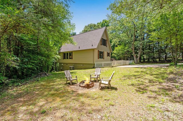 8347 Cedar Circle, Connelly Springs, NC 28612