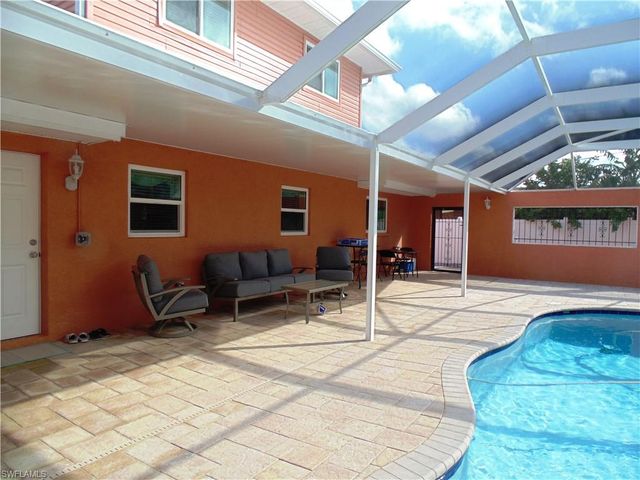 1120 SE 33 TER, Cape Coral, FL 33904