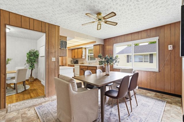 1461 Ridgeview Road, Columbus, OH 43221