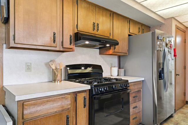 1461 Ridgeview Road, Columbus, OH 43221