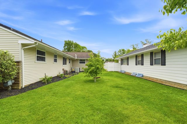 1461 Ridgeview Road, Columbus, OH 43221