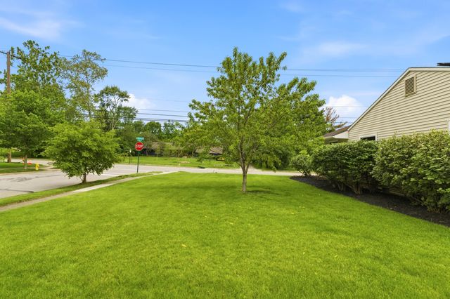 1461 Ridgeview Road, Columbus, OH 43221